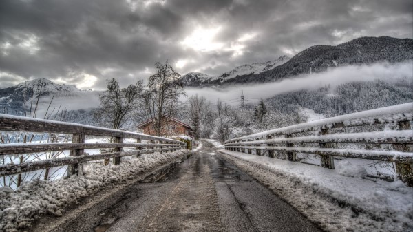 Road Distance Mountains Wallpaper