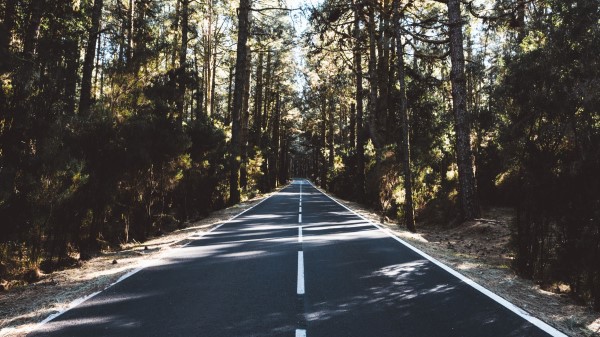 Road Marking Distance Image Wallpaper