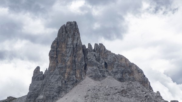 Rock Peak Trees Wallpaper