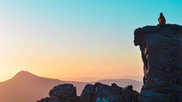 Rock Silhouette Height Wallpaper