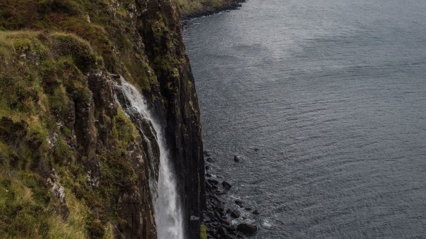 Rock Waterfall Grass Wallpaper
