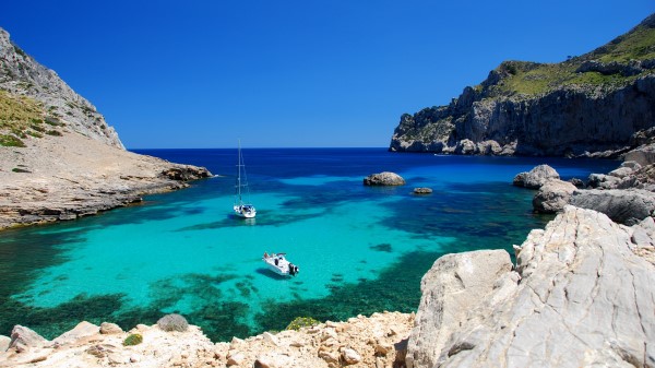 Sea Boats Rocks Thailand Wallpaper