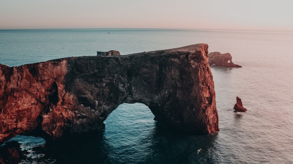 Sea Rocks Cliff H Wallpaper