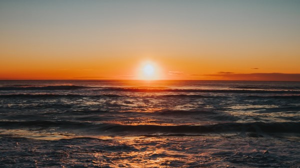 Sea Sunset Waves Wallpaper