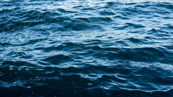 Sea Water Surface Waves Wallpaper