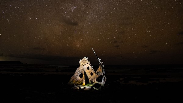 Ship Debris Starry Sky Wallpaper