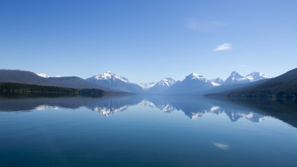 Splashes Sea Water Transparent Ligh Wallpaper