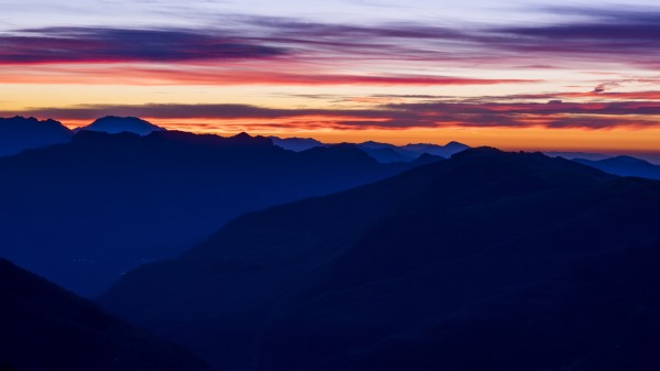 Sunset Mountains Sky Wallpaper