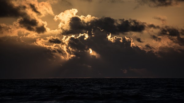 Sunset Sea Clouds Wallpaper