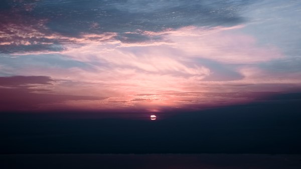 Sunset Under Clouds Sea 7a Wallpaper