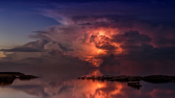 Thunderstorm Clouds Ocean Wallpaper