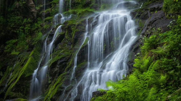 Waterfall Beautiful Rocks wallpaper