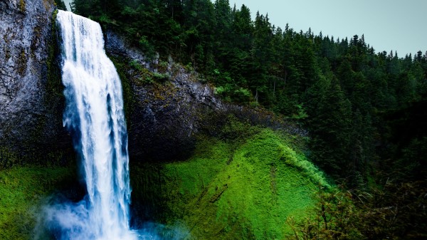 Waterfall Moss Rock wallpaper