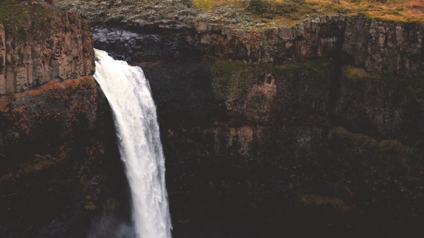 Waterfall Precipice Stream wallpaper