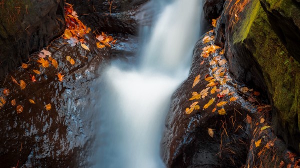Waterfall River Stones wallpaper