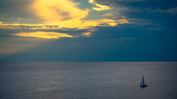 Sailboat Horizon Sea wallpaper