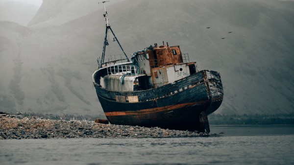 Ship Shore Fog wallpaper