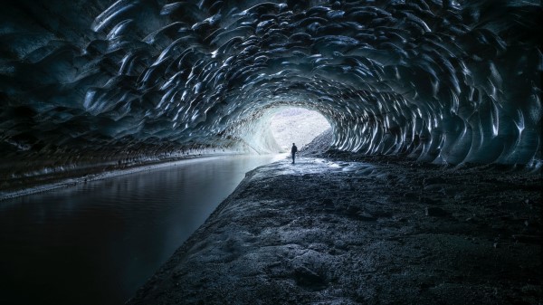 Silhouette Cave Ice wallpaper