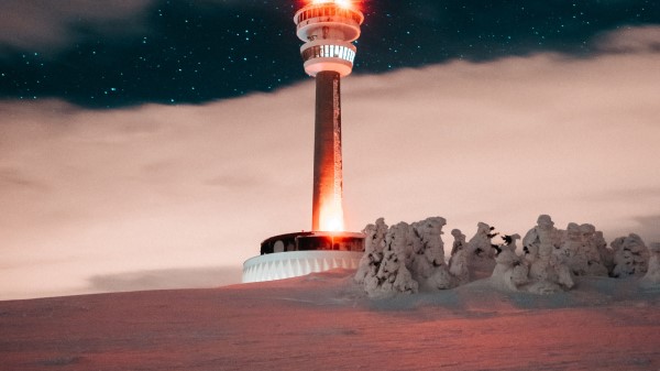 Tower Building Backlight wallpaper