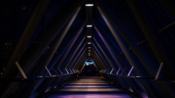 Tunnel Perspective Triangle wallpaper
