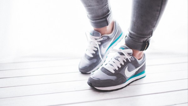 Nike Sneakers Shoes Legs wallpaper