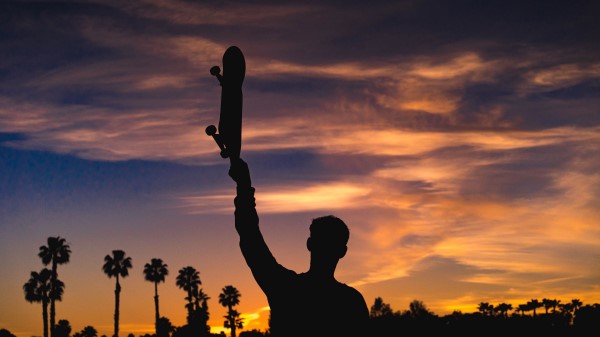 Skateboard Silhouette Night wallpaper