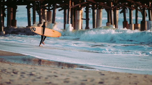 Surfing Surfer Sea Waves wallpaper