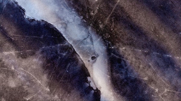 Ice Texture Cranny Wallpaper