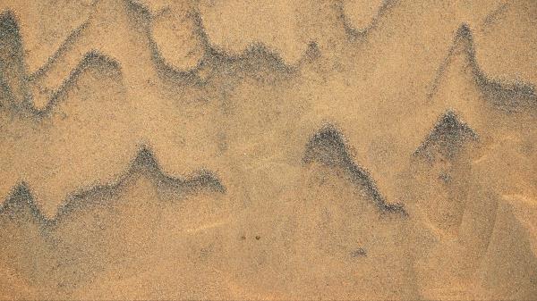 Sand Beach Trace Wallpaper