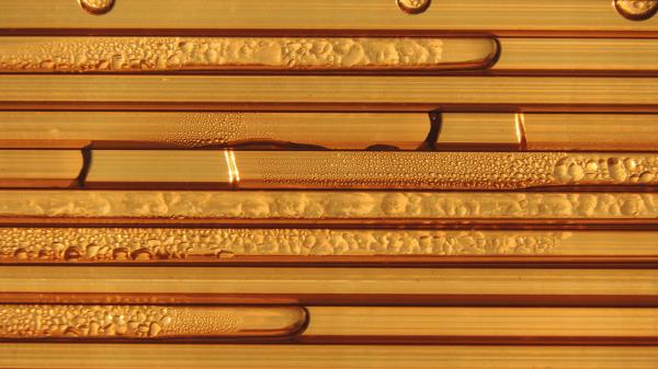 Stripes Wooden Drops Wallpaper