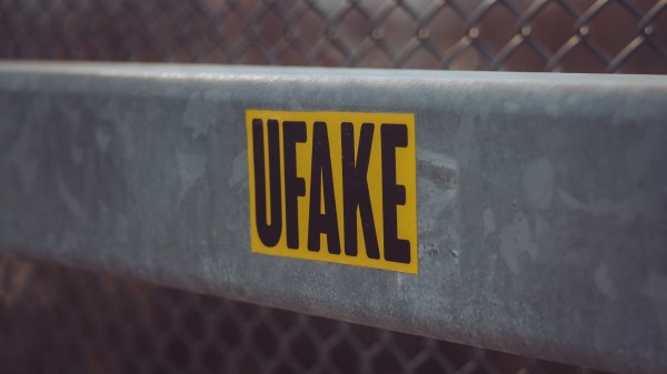 Fake Inscription Fence wallpaper