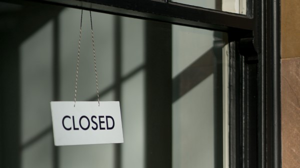 Sign Closed Door wallpaper