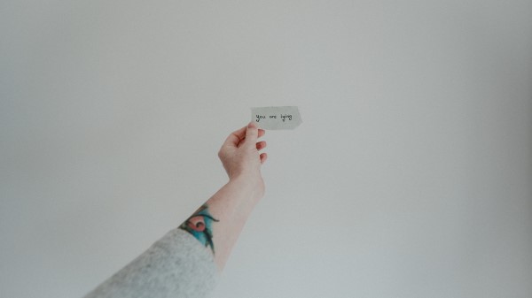 Words Inscription Lies wallpaper