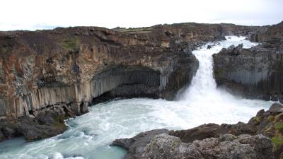 Aldeyjarfoss Waterfall Wallpaper
