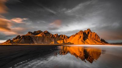 Mountains In Auster Skaftafellssysla Iceland Wallpaper
